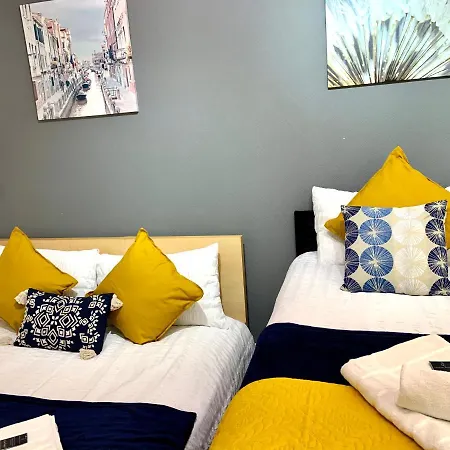 Apartamento Excel 2 Bedrooms, Reception, Spacious