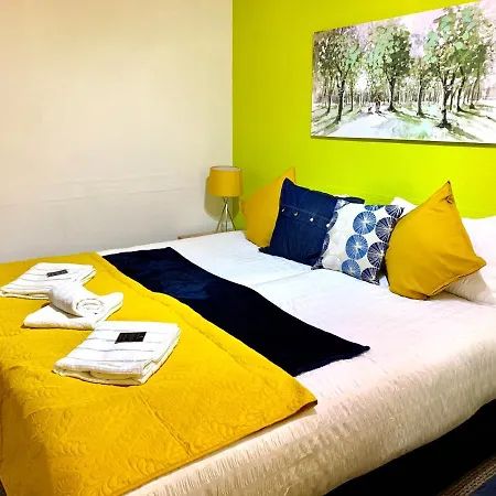 Apartamento Excel 2 Bedrooms, Reception, Spacious