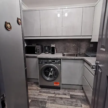 Palaz 2 - 2 Bedroom Flat *