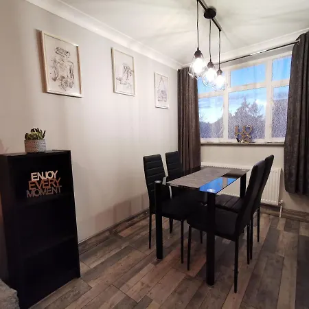 Apartment Palaz 2 - 2 Bedroom Flat *
