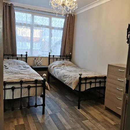 Palaz 2 - 2 Bedroom Flat *