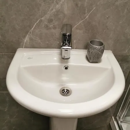 Palaz 2 - 2 Bedroom Flat *