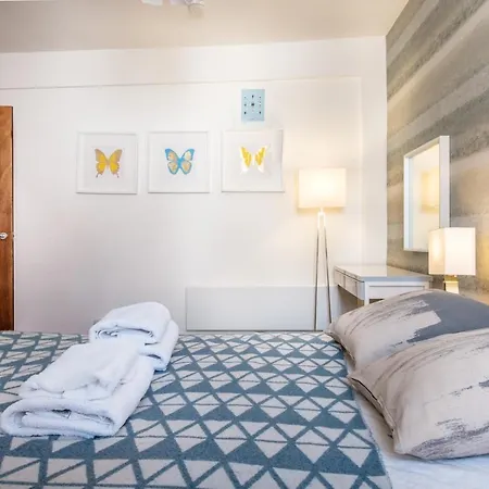 Apartment Oxford Street By Threstle *