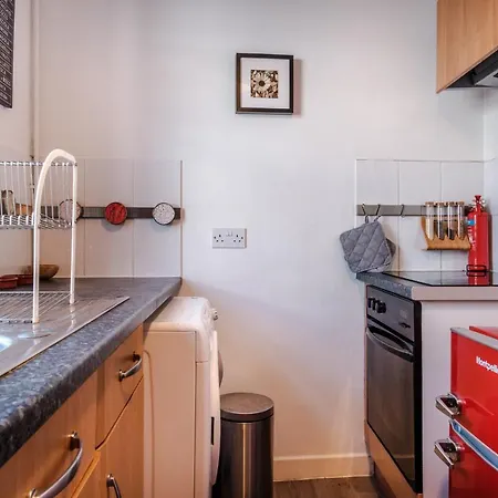 Apartment Oxford Street By Threstle London