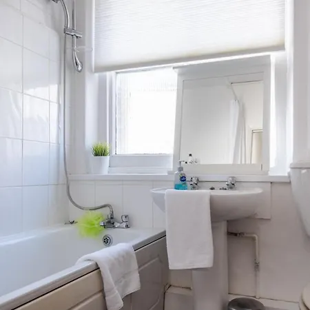Apartment Oxford Street By Threstle *