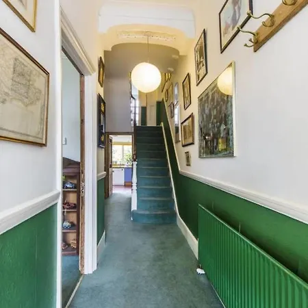 Guestready - Gorgeous Victorian Wgarden Up To 6 Guests! Apartment London