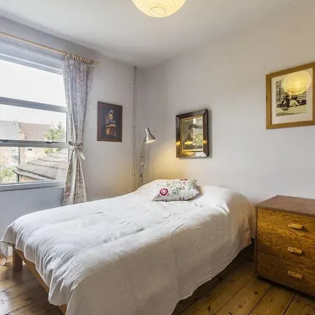 Guestready - Gorgeous Victorian Wgarden Up To 6 Guests! Apartment *
