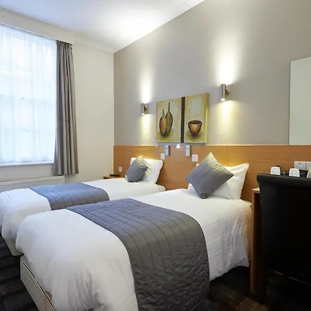 Hotell Luna And Simone