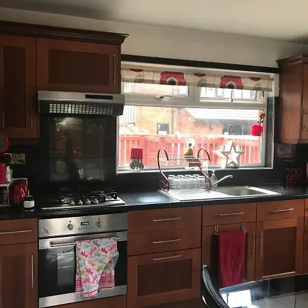Spacious House 15min To Canary Wharf/o2/excel/central Holiday home