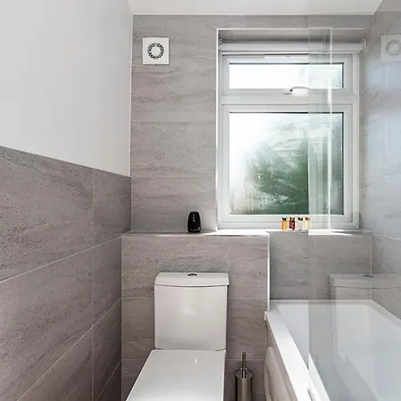 Appartamento South Woodford 2 Bed En-suite House *