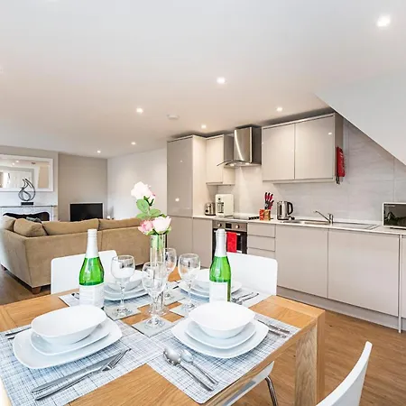 South Woodford 2 Bed En-suite House Appartamento Londra