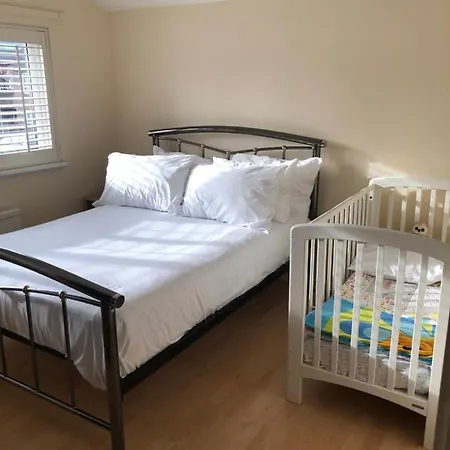 Ferienhaus Deptfort House - 7 Minutes To Bridge Station London