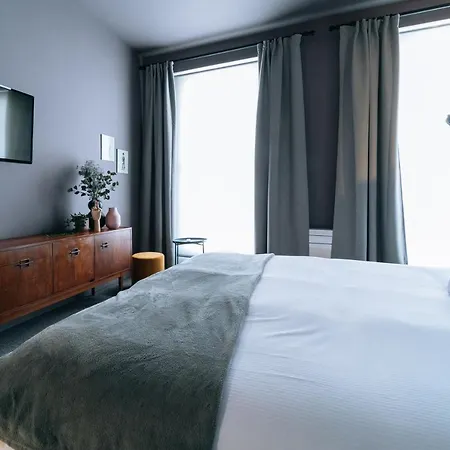 Hotell The Warwick By Nestor