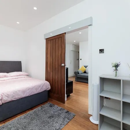 Oxford Circus Luxury Let London