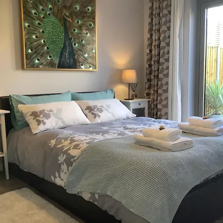 Carolyn's Place Aparthotel
