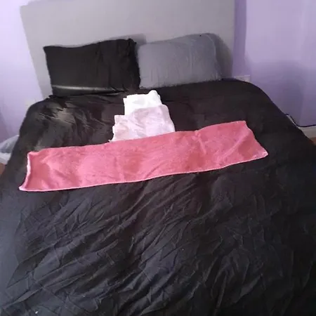 Double In Honiton House Homestay