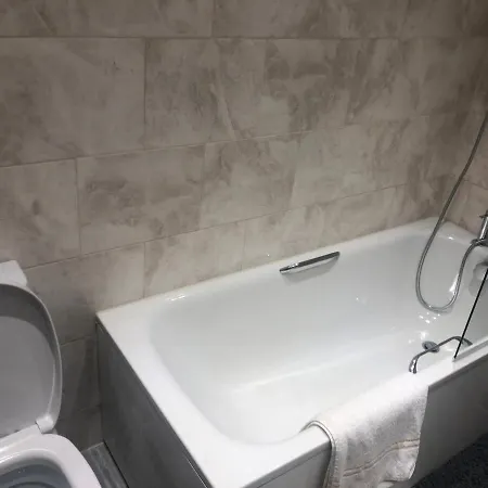 Newly Refurbished 2 Bedroom In The Heart Of Greenwich Appartamento Londra