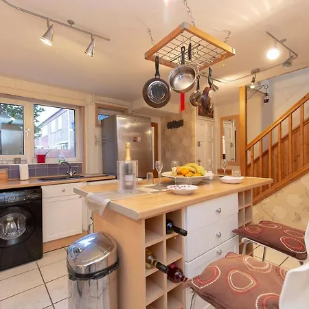 Oasis 77 Homestay