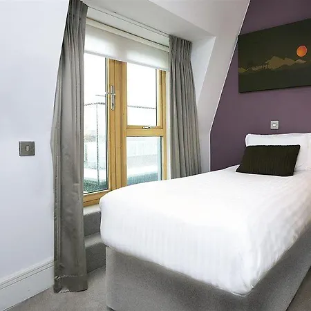 Clerkenwell One London