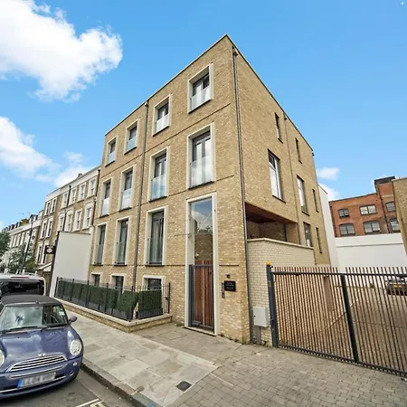 Lux In Fulham 아파트 *