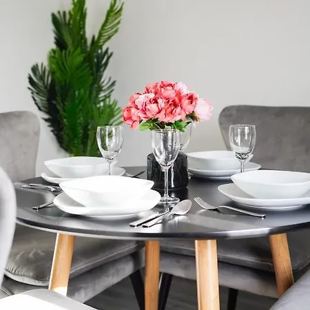Apartment By Rehoboth - Abbey Wood Station - Zone 4 London