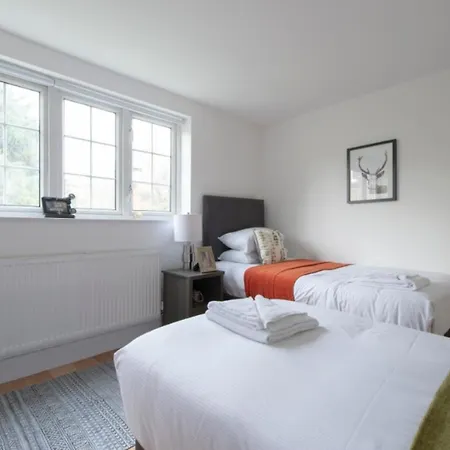 Trendy Tufnell Park Townhouse Londra