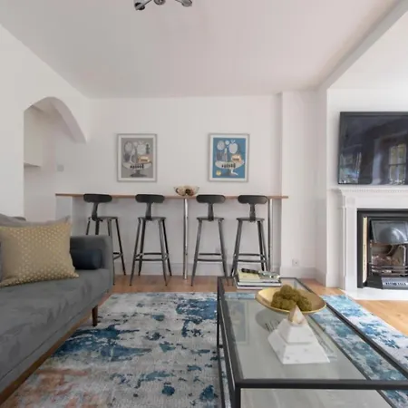 Trendy Tufnell Park Townhouse