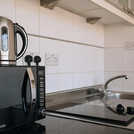 Modern Flat. London. Zone 1. لندن