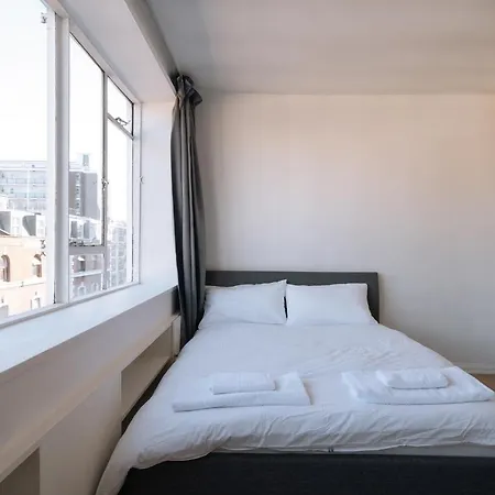 Modern Flat. London. Zone 1. شقة لندن