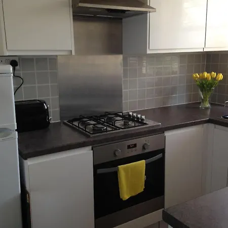Apartment One Bedroom Flat In Fulham *