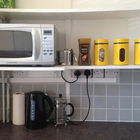 One Bedroom Flat In Fulham
