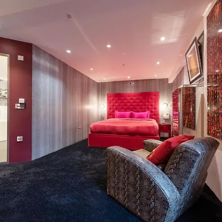 Apartment Amazingly Luxurious Loft Apartment, Soho - 3 Bedrooms, 2 Bath & Office