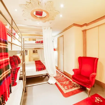 Oyo Hotel