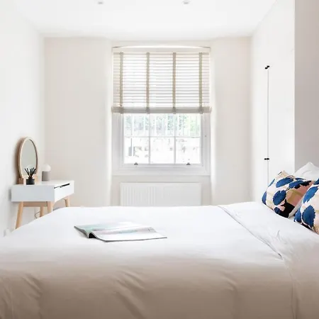 The Chelsea Arms - Bright 3bdr With Garden & Private Parking Apartment *