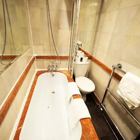 Holiday Apartment *
