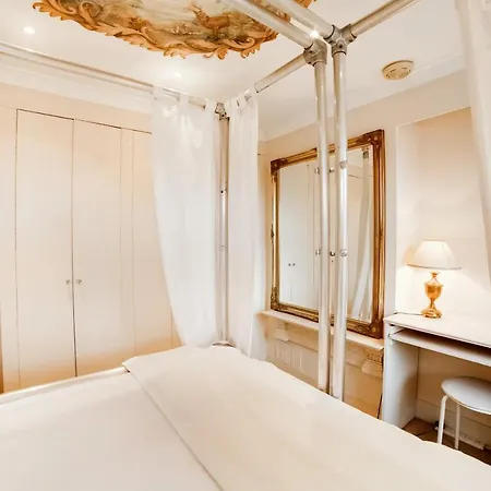 Hotel Oyo London