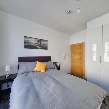 Apart-hotel Clapham Junction 2*