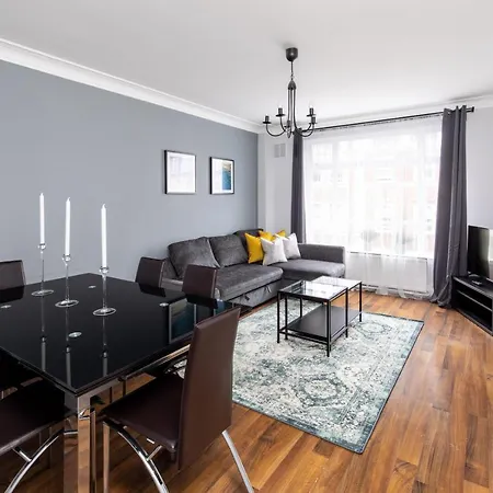 Marylebone Apartment *