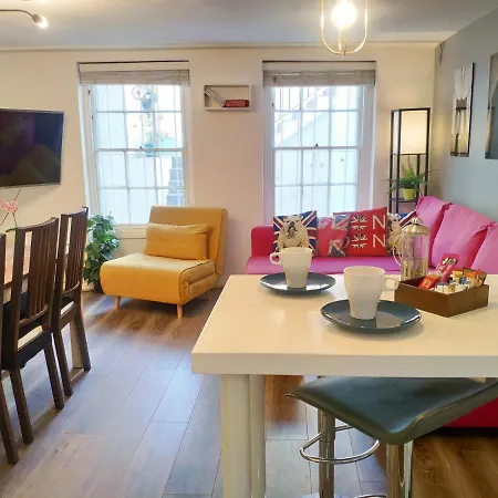 Notting Hill Residences Apartment *