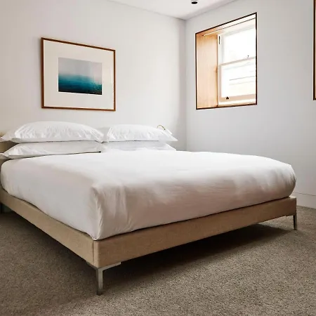 Aparthotel Weymouth Mews