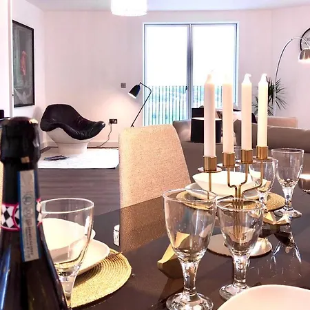 Panoramic Park And Penthouses Retreat *