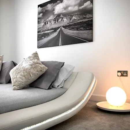Apartment Panoramic Park And Penthouses Retreat
