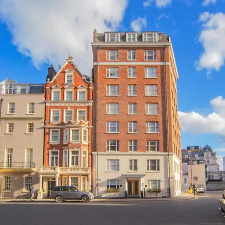 Apartment Hill Street Mayfair