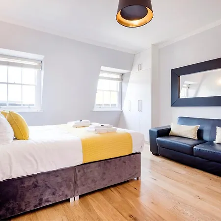 Apartment Hyde Park