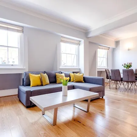 Hyde Park Apartment London