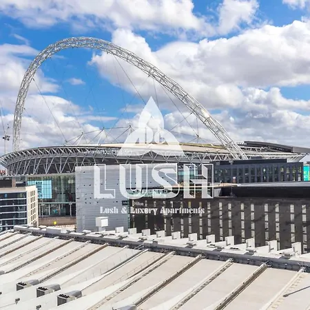 Apartment Modern, Stylish Penthouse Next To Wembley Stadium! London