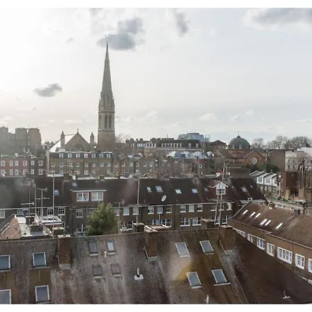 Stylish Flat Near Hyde Park * London