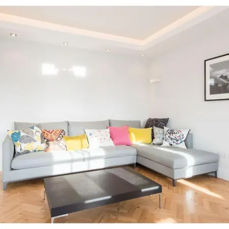 Apartment Stylish Flat Near Hyde Park