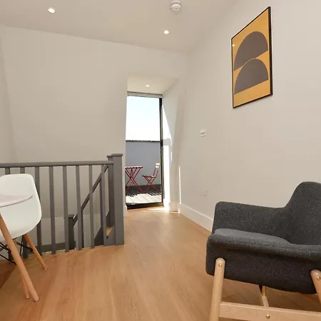 The Portobello Serviced By Stayprime Hotel apartamentowy Londyn