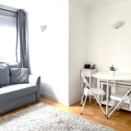 Elegant Fitzrovia 2-bed Nr Oxford Street Helpful Informative Host